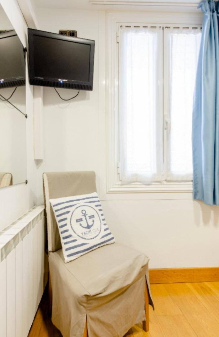 Pension San Vicente San Sebastián Exteriör bild